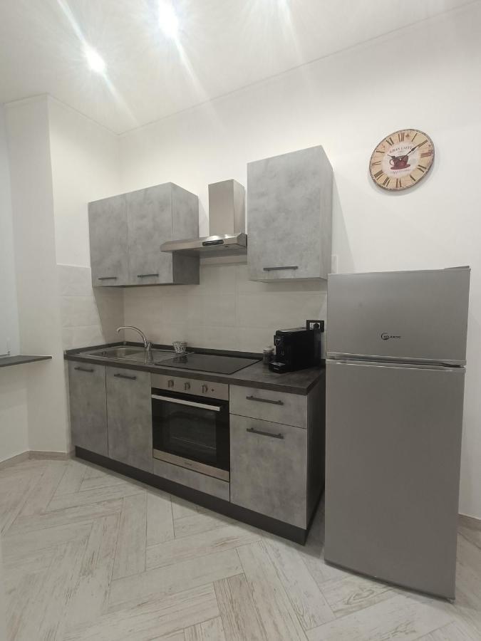 Casa Vacanze Via Nizza 57 Zinola-Wifi Savona Exteriör bild