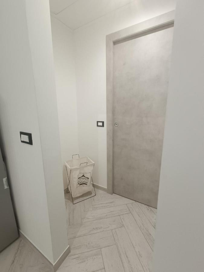 Casa Vacanze Via Nizza 57 Zinola-Wifi Savona Exteriör bild